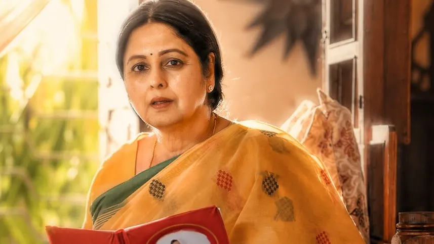 "సమ్మర్ హాలిడేస్"లో అమ్మమ్మ సుశీలమ్మగా జయసుధ