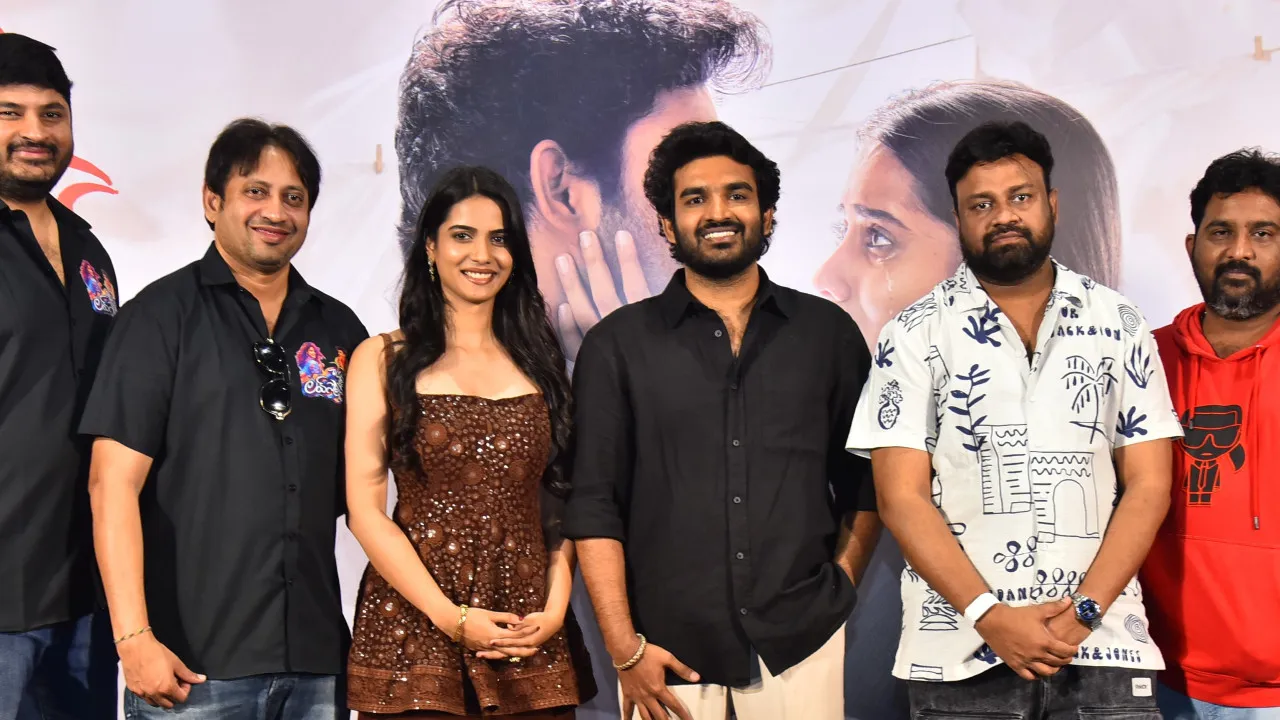 ప్రీమియర్స్ నుంచే హౌస్ ఫుల్స్ బోర్డ్స్ కనిపించడం సంతోషంగా ఉంది:  కిరణ్ అబ్బవరం