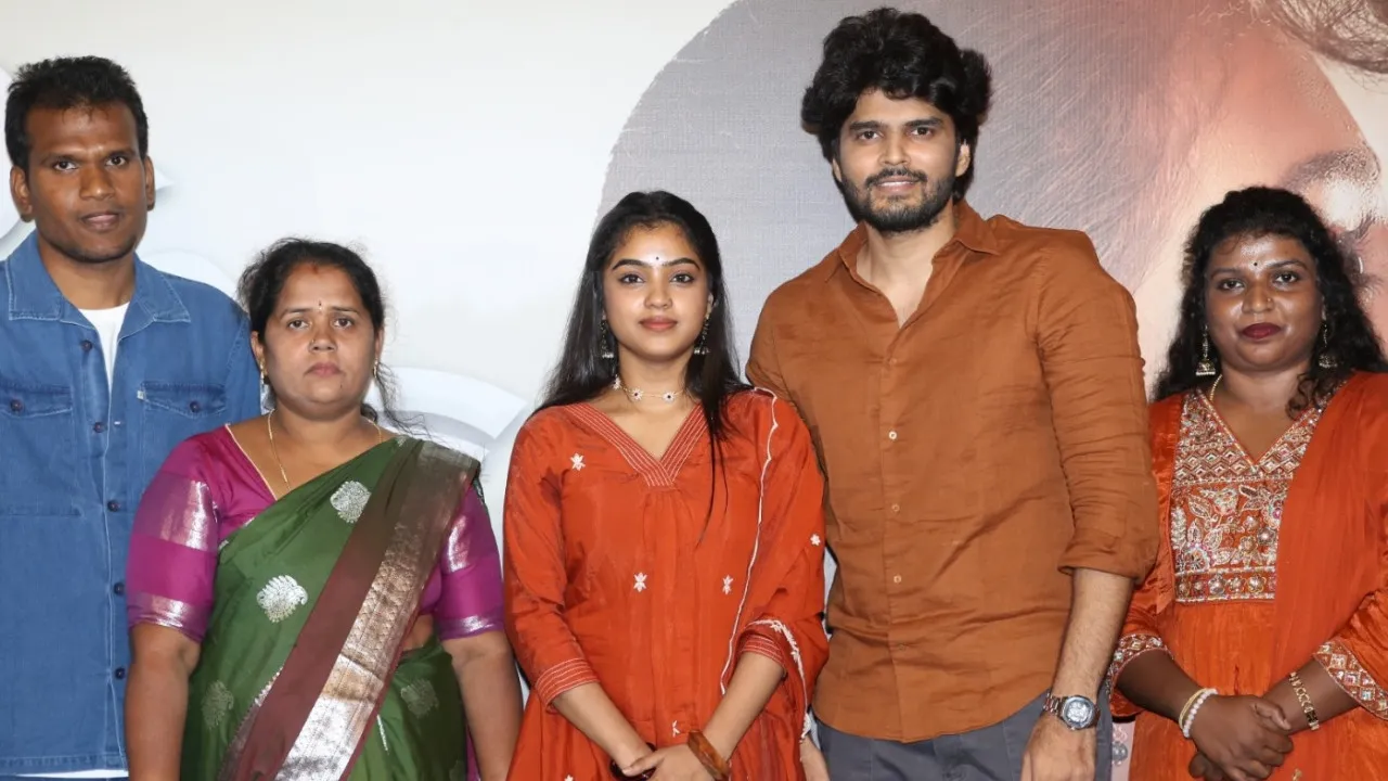 'కాగితం పడవలు ' చూస్తుంటే మీ ప్రేమకథ మీకు గుర్తుకొస్తుంది: దర్శకుడు తుకారాం