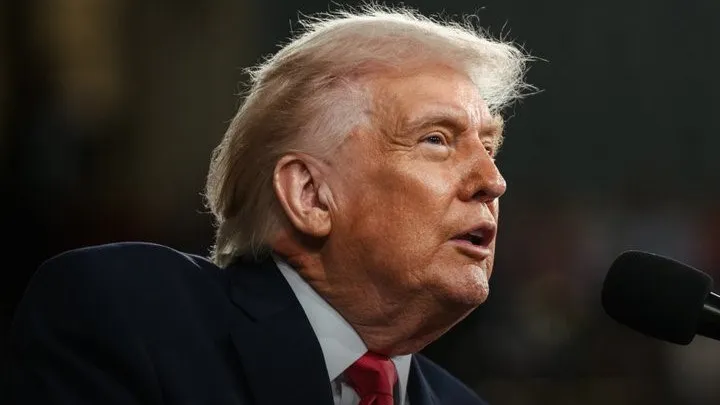 Trump leaves door open to fresh US strikes on Iran before midterms