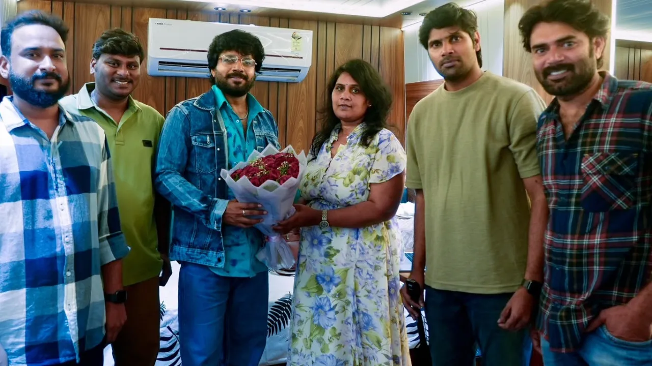 "కుకూన్స్" సినిమా పోస్టర్ లాంఛ్