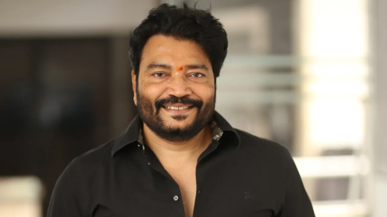 యూనివర్సల్ ఎమోషన్స్ ఉన్న కథ మా "క్రేజీ కల్యాణం":  బూసం జగన్ మోహన్ రెడ్డి
