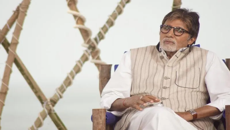 Amitabh Bachchan recites ‘Agneepath’ dialogue in Punjabi and Gujarati’, leaves Mika Singh & Falguni Pathak surprised