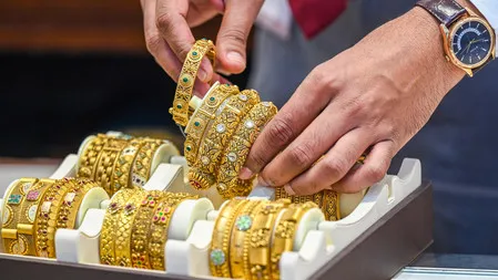 China goes for gold amid rising geopolitical tensions: Report
