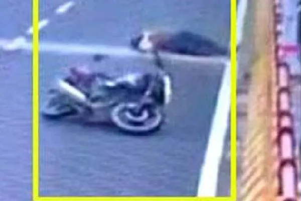 Road accident in Balanagar flyover man died