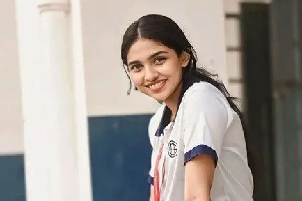 Mamitha Baiju Special