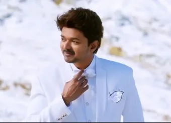 త్రివిక్రమ్ కంటే ముందే గౌతమ్ మీనన్ ఈ కథను విజయ్ తో చేద్దామనుకున్నాడట!