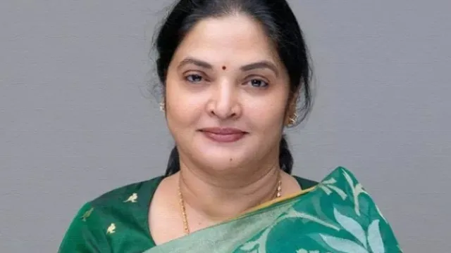 Prashanthi Reddy says false propaganda is being spread on urea shortage