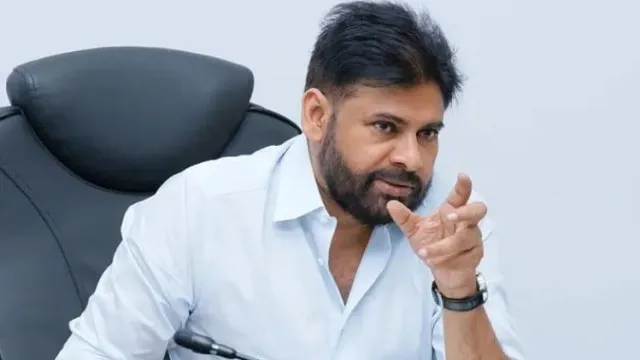 Pawan Kalyan calls to support handloom weavers