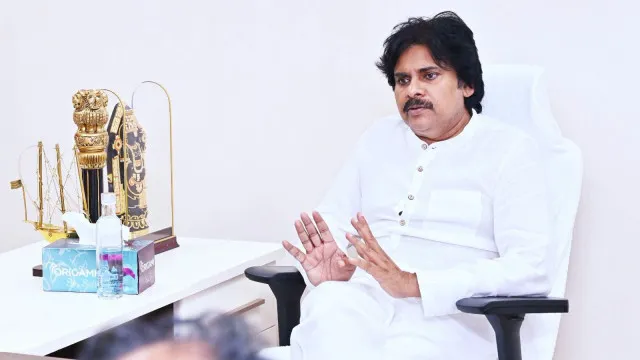 Pawan Kalyan issues key orders to officials on heavy rains in Kakinada district