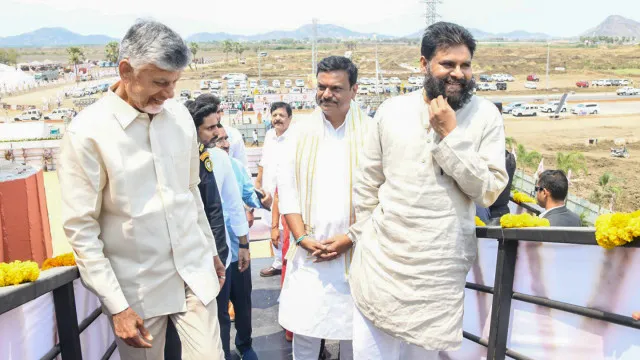 Chandrababu Naidu leads final talks on AP local body election seat sharing