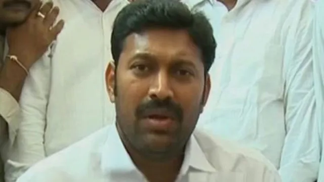 YS Avinash Reddy appears for ED questioning in Viveka murder case