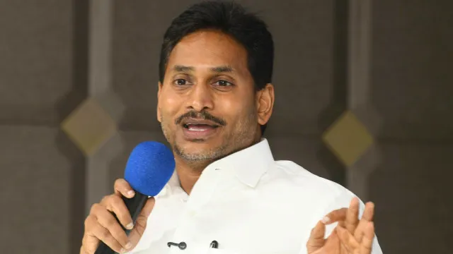 Jagan Mohan Reddy demands President Rule in Andhra Pradesh